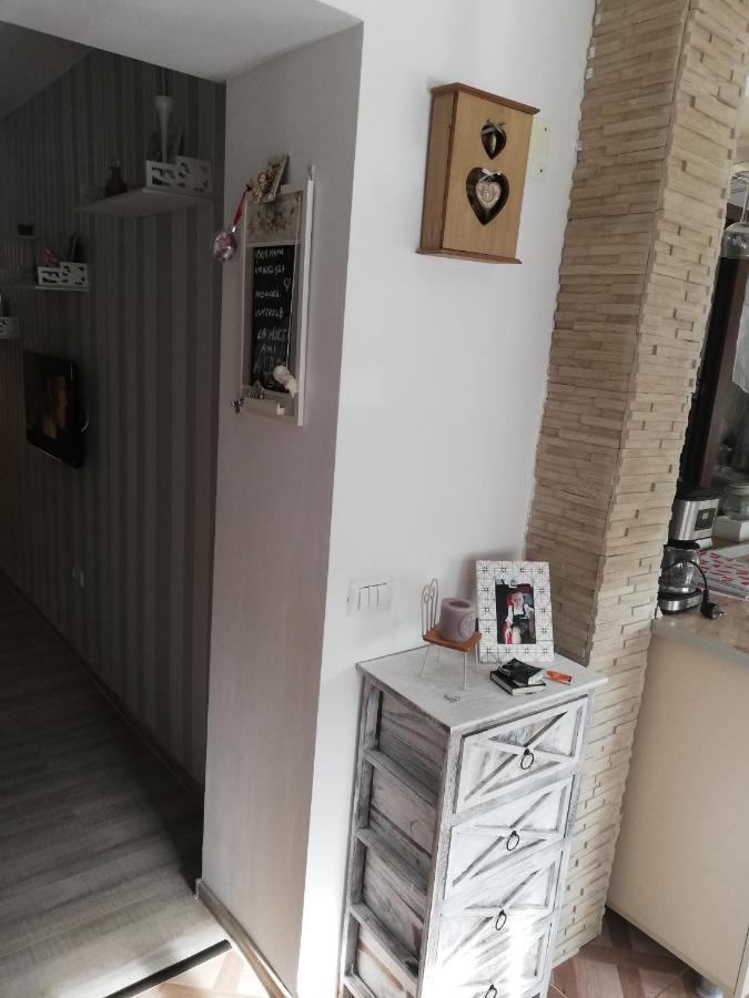 Flomar By The Sea Apartment มันกาเลีย ภายนอก รูปภาพ